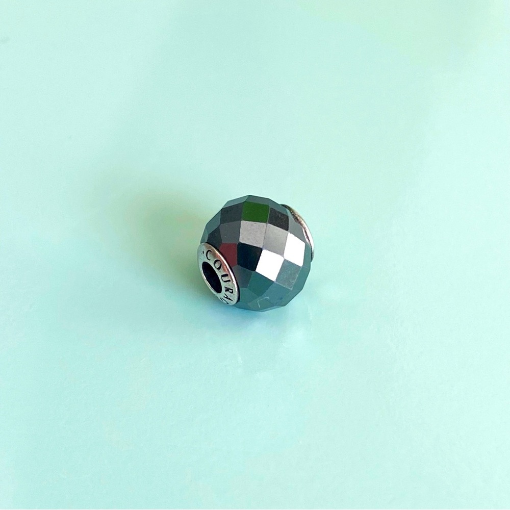 1 Authentic Retired Pandora Essence Courage Black Hematite Charm RARE